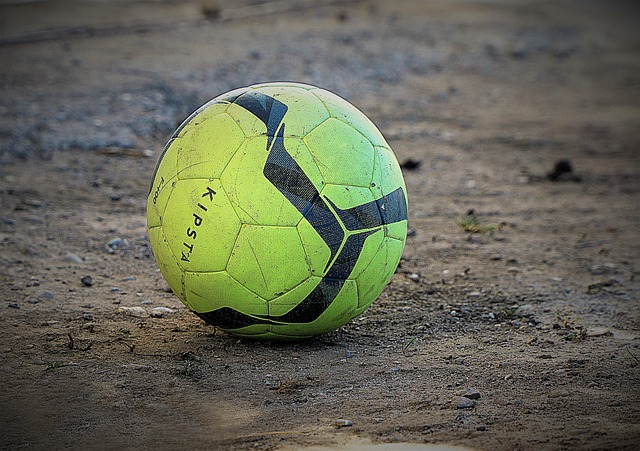 功拿下这场 功拿下这场